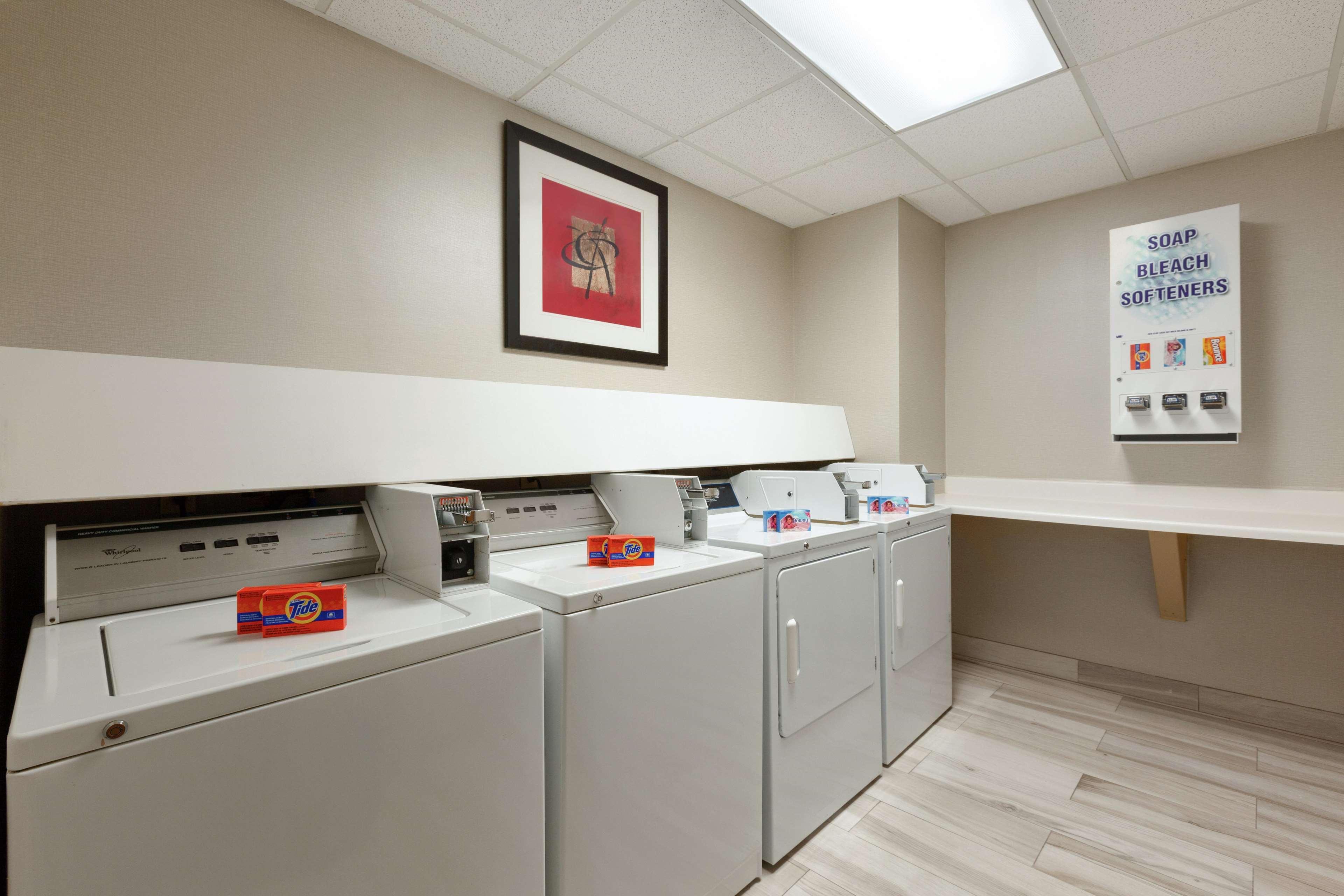 Hampton Inn And Suites Houston Clear Lake Nasa Webster Bagian luar foto