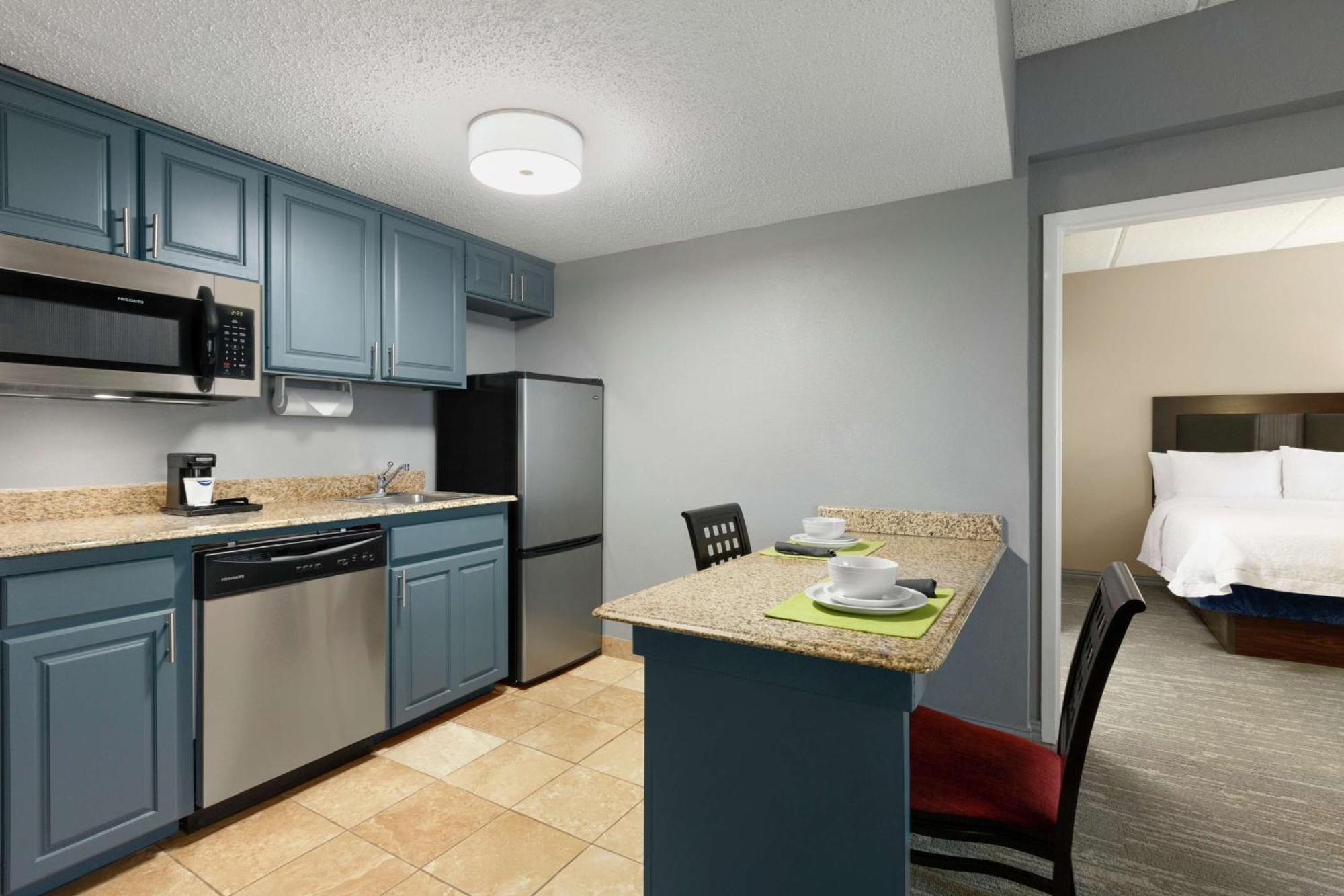 Hampton Inn And Suites Houston Clear Lake Nasa Webster Bagian luar foto