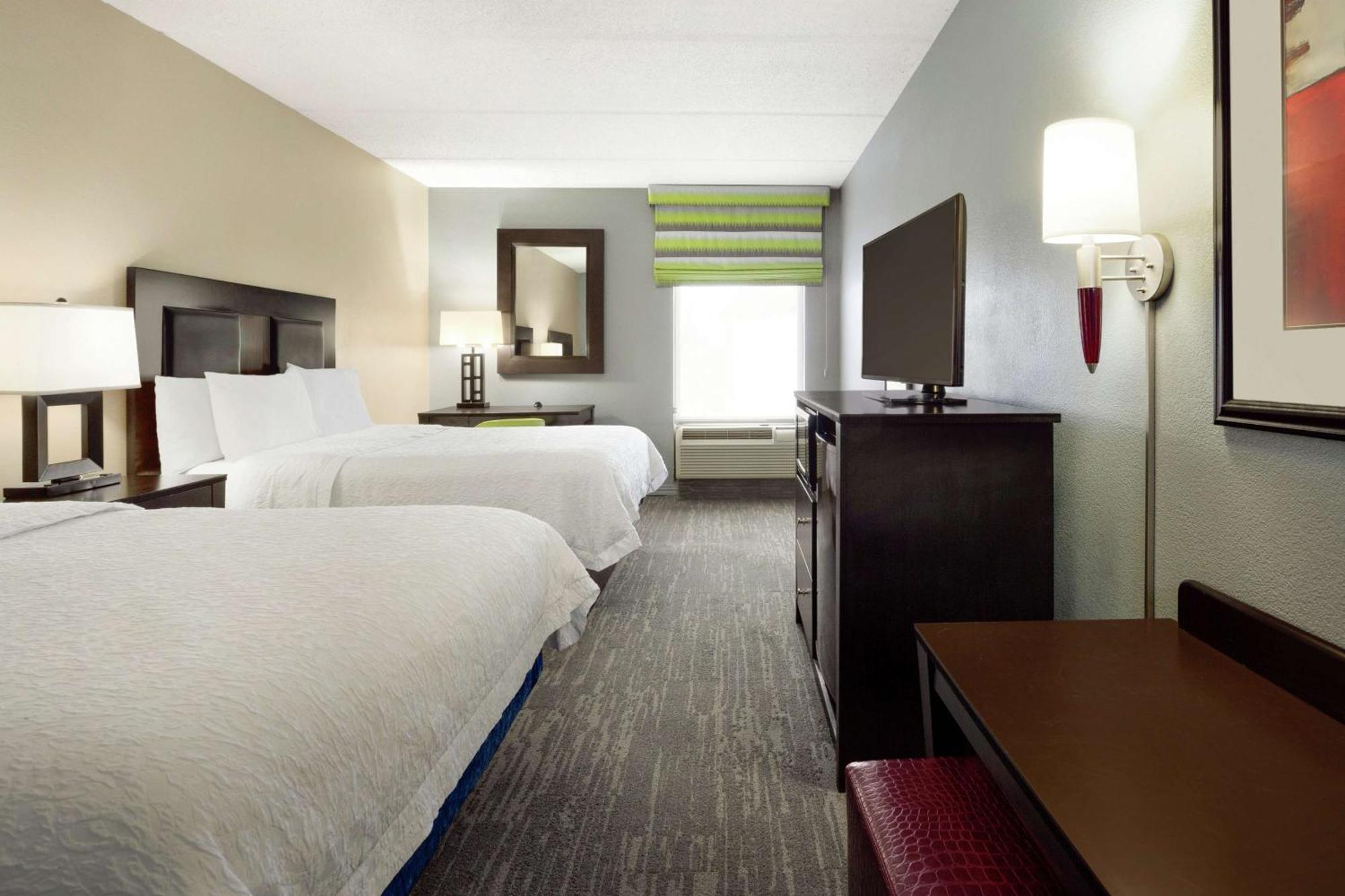 Hampton Inn And Suites Houston Clear Lake Nasa Webster Bagian luar foto