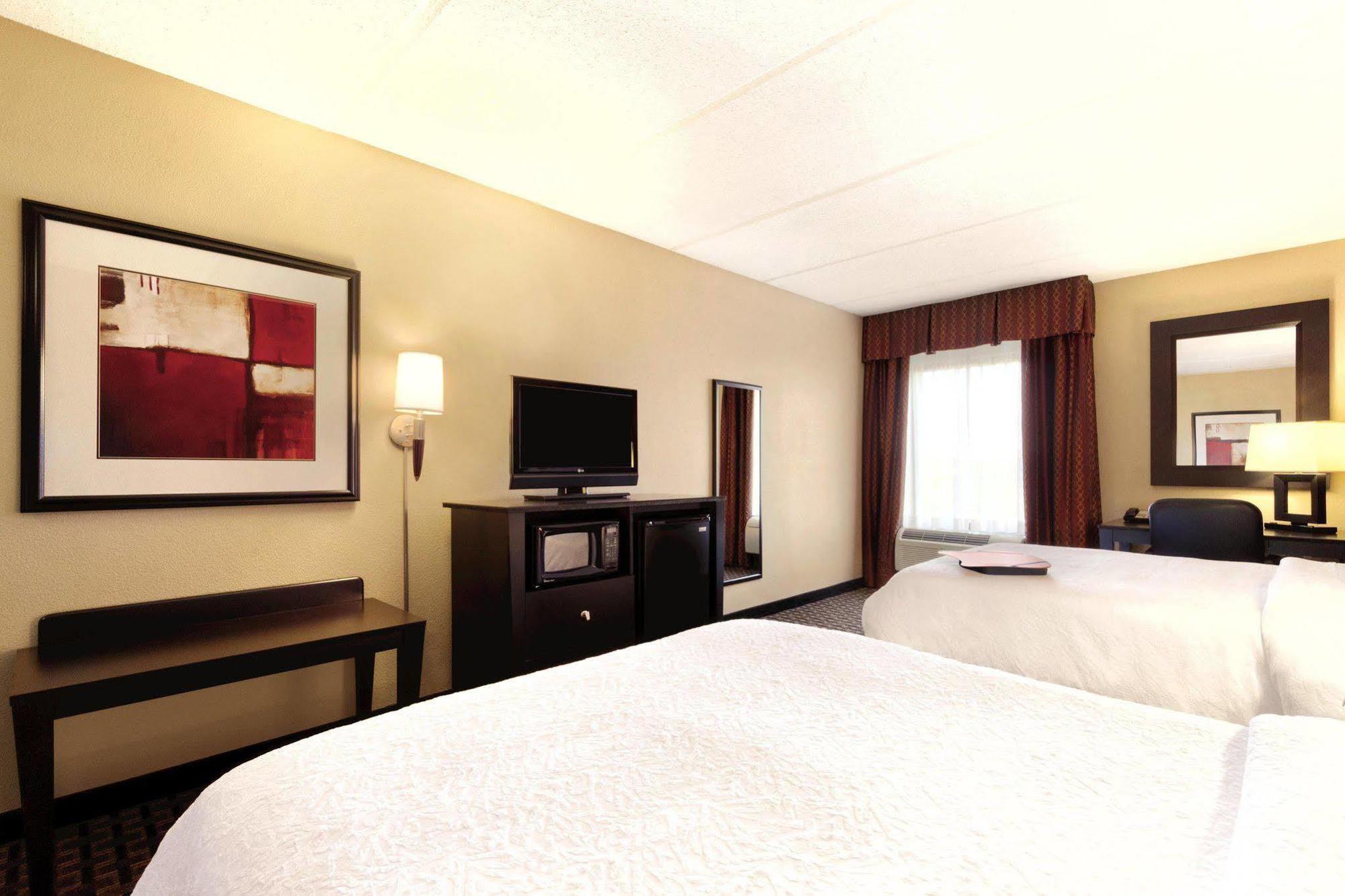 Hampton Inn And Suites Houston Clear Lake Nasa Webster Bagian luar foto